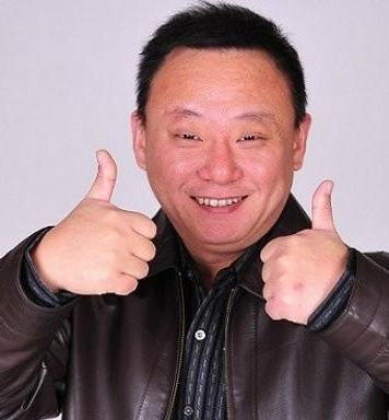 他是春晚的常客,演技不输赵本山,往那一站你绝对让你笑喷!