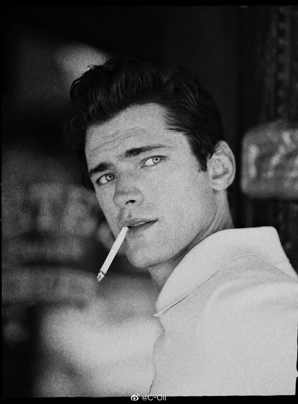 桑桑sean opry释出一组全新黑白写真大片你桑只是懒