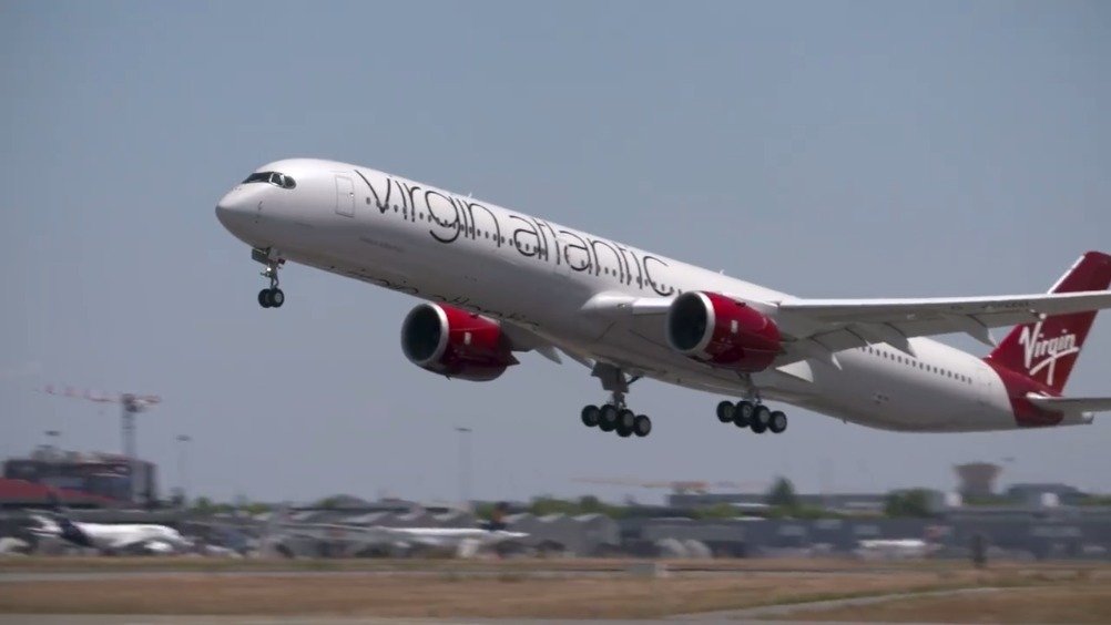 维珍航空首架a350-1000飞机!