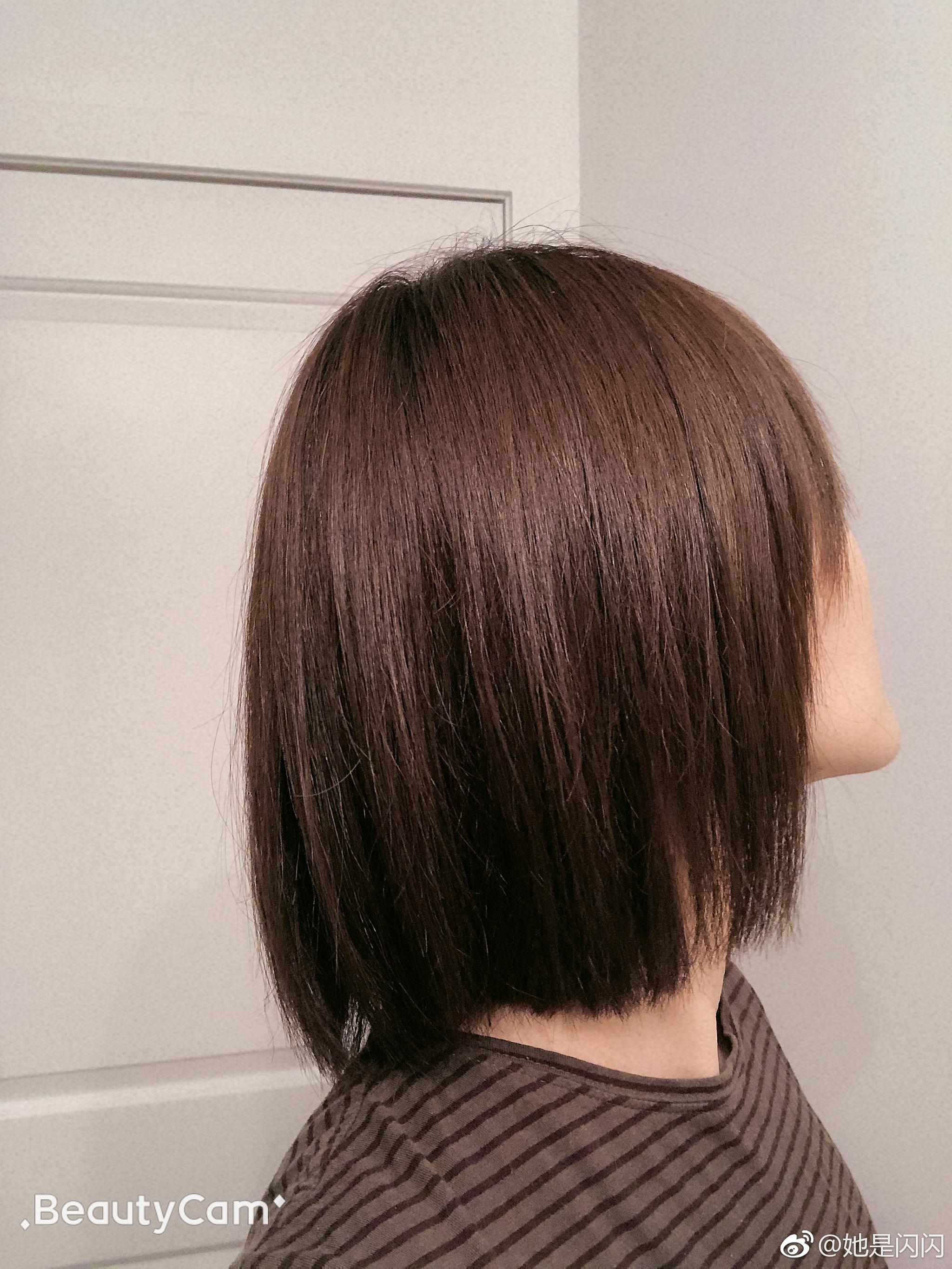 又染头发了花王泡沫白金浅驼暖光下就是驼棕色