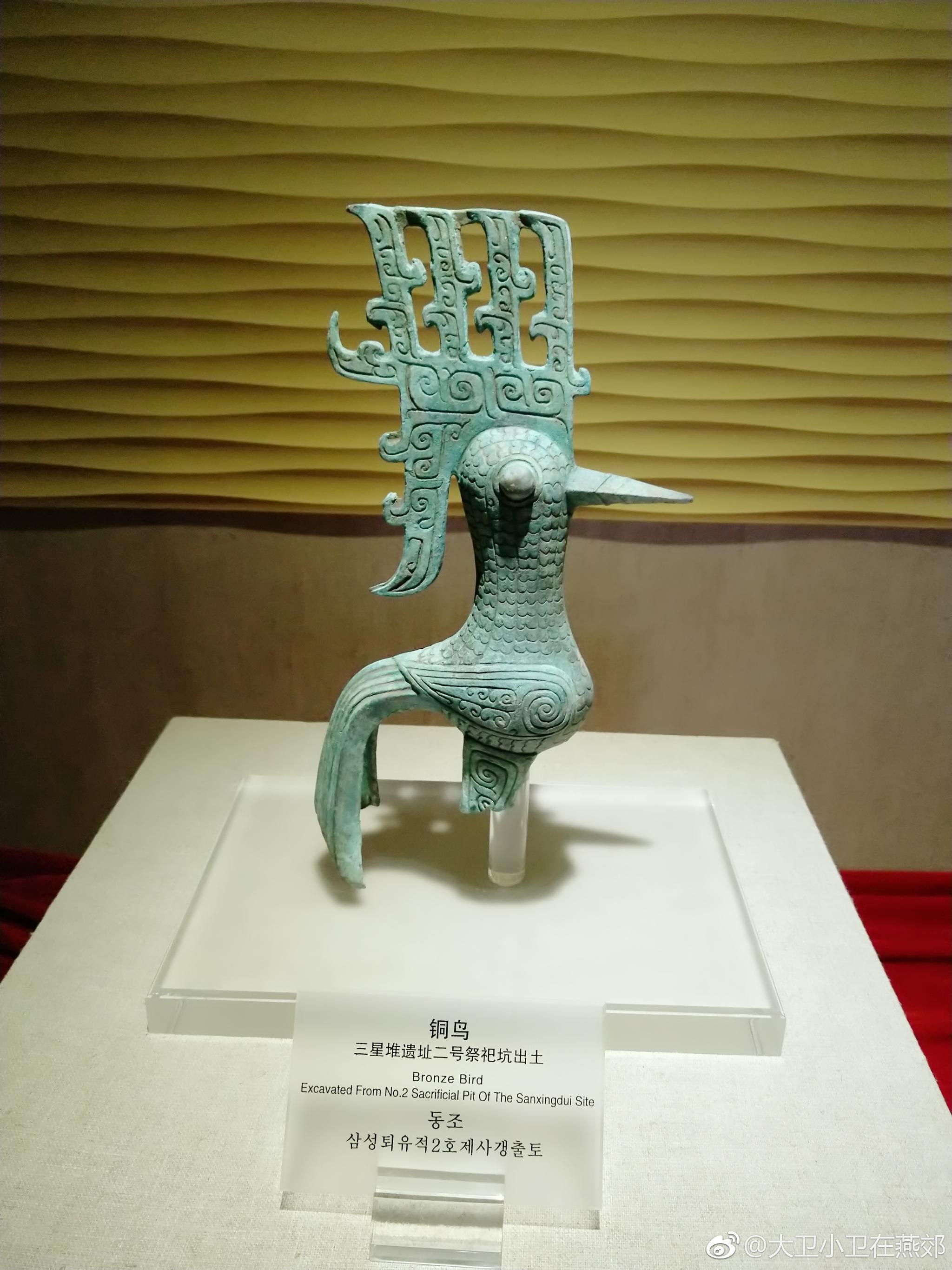 这三星堆的出土文物好像跟我们不太一样更像西方人吧