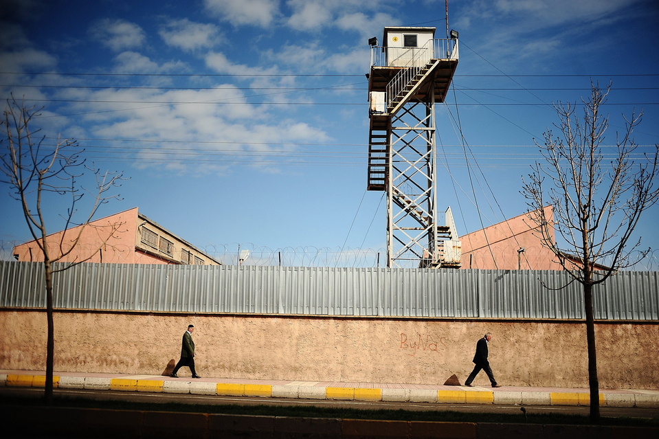 实拍世界上最恐怖的几所监狱,几乎没有囚犯活着出来