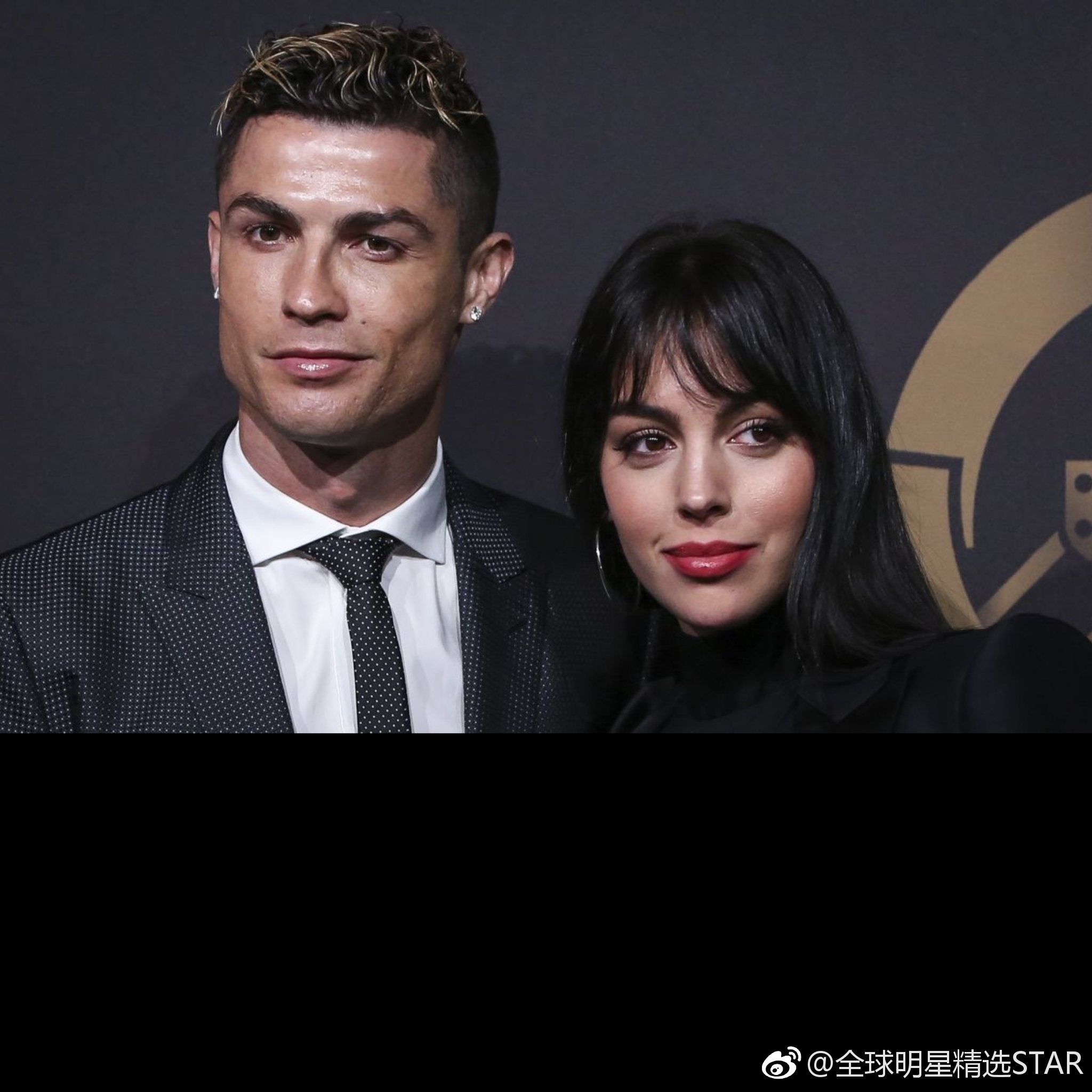 球星c罗结束假期返回绿茵场,女友乔治娜身穿比基尼独自晒太阳|乔治娜