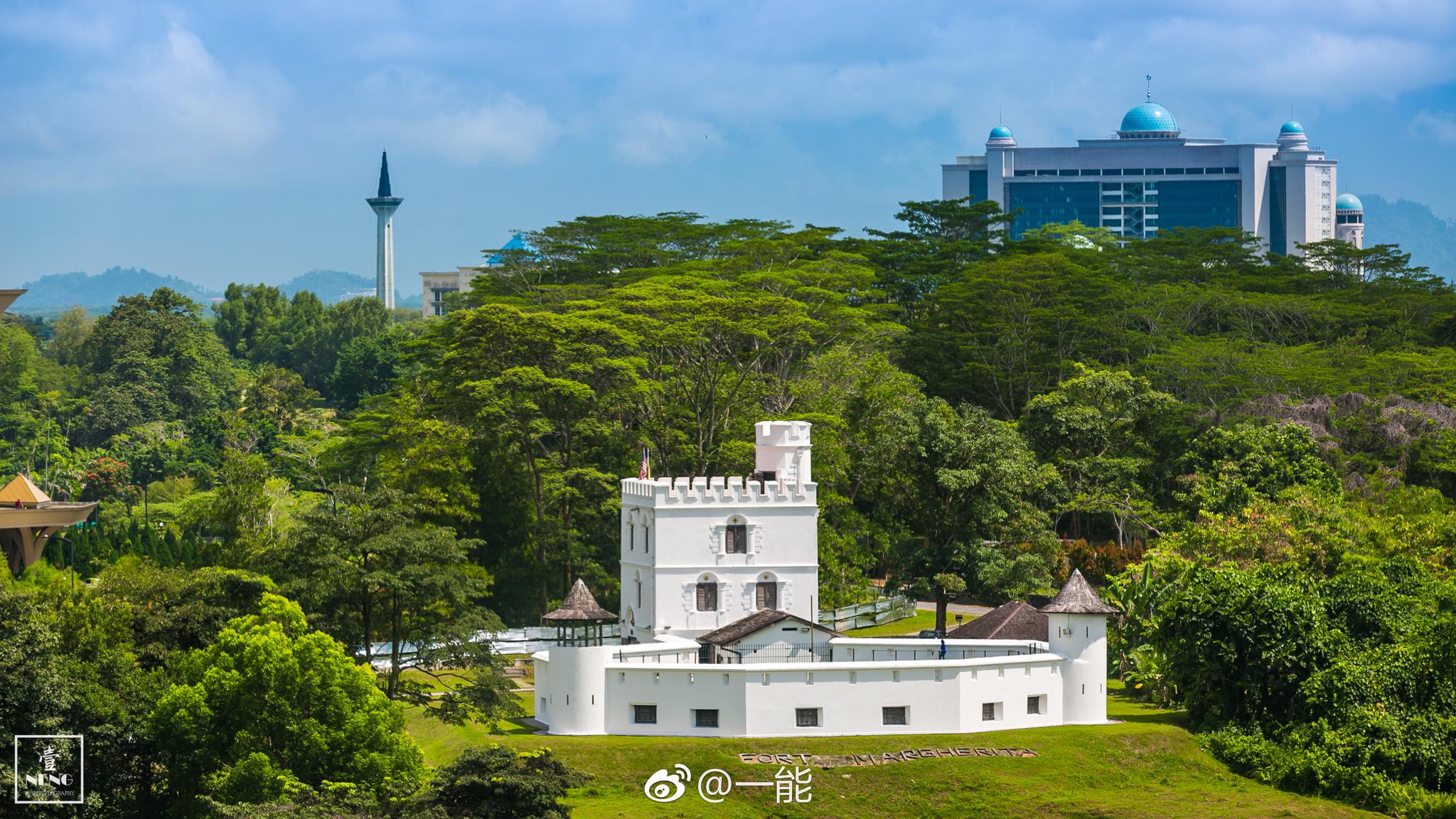 仙本那,槟城这些必打卡的城市海岛,而这次来到了砂拉越首府古晋,一座