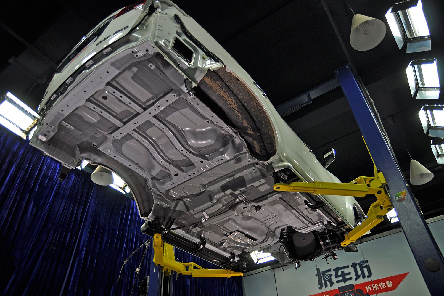 大梁强悍 硬派suv 途达底盘解析-新浪汽车