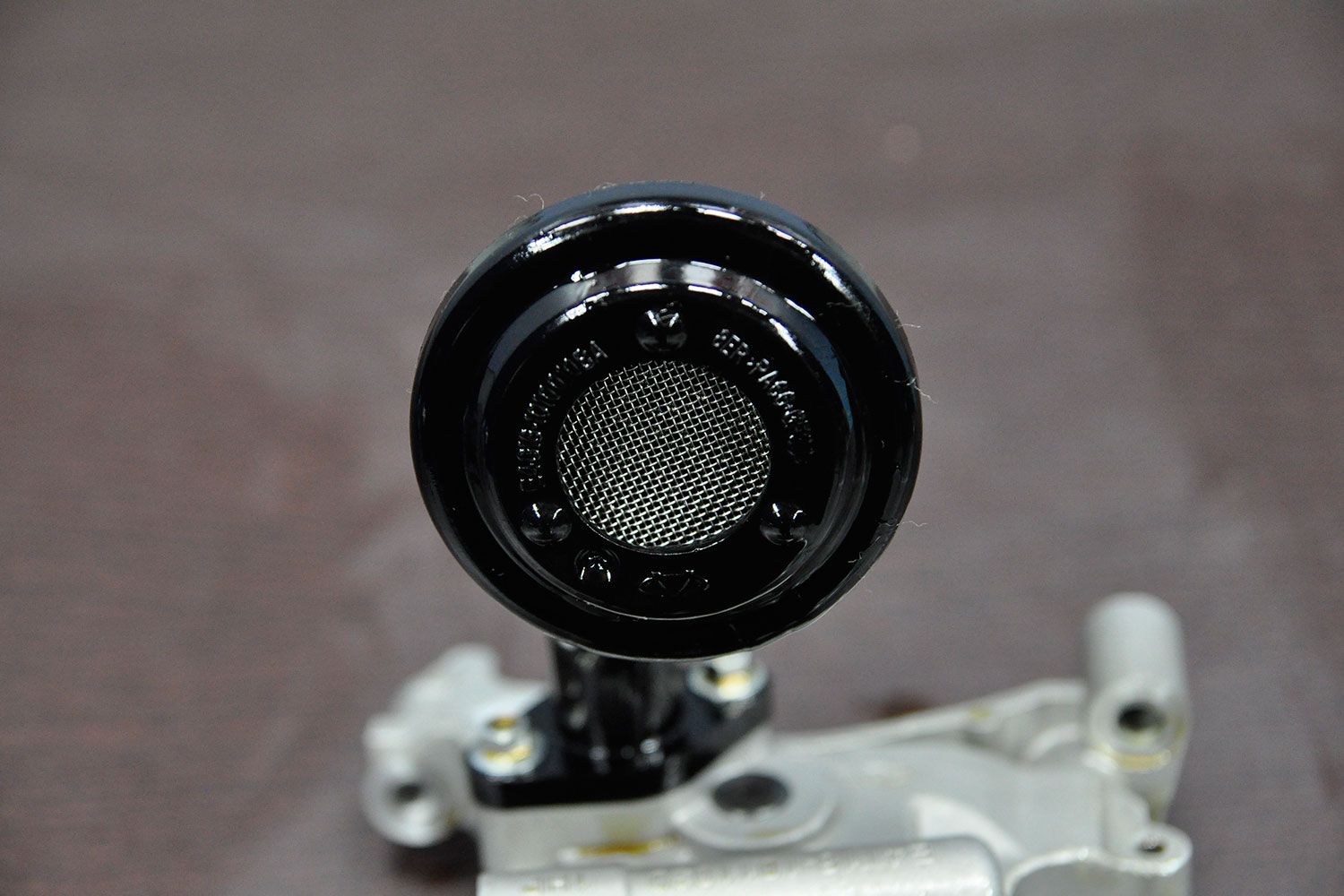 机油泵上设置了集滤器,能过滤一些颗粒物,避免造成机油泵磨损.