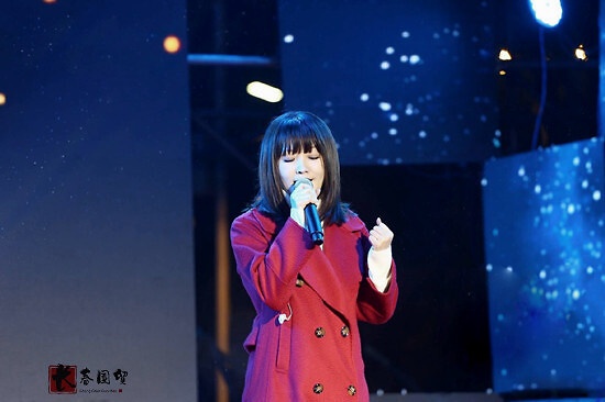 42岁金海心现身容颜未改,曾被视作王菲接班人