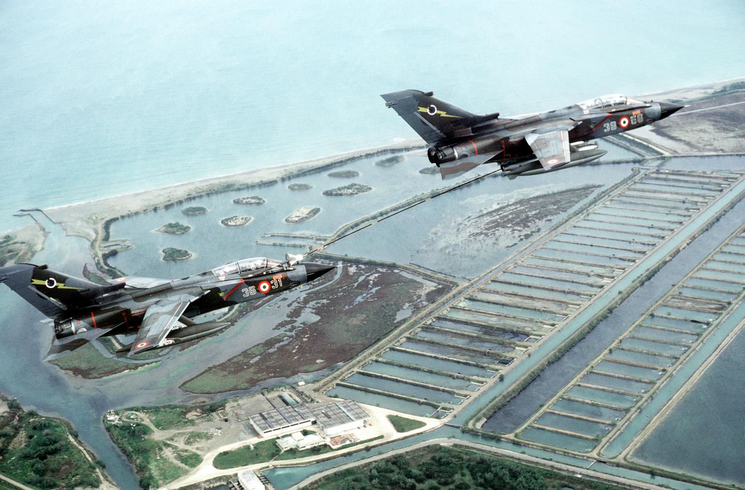 英国皇家空军这种经典战斗机即将退役,未来全靠台风和f35b了