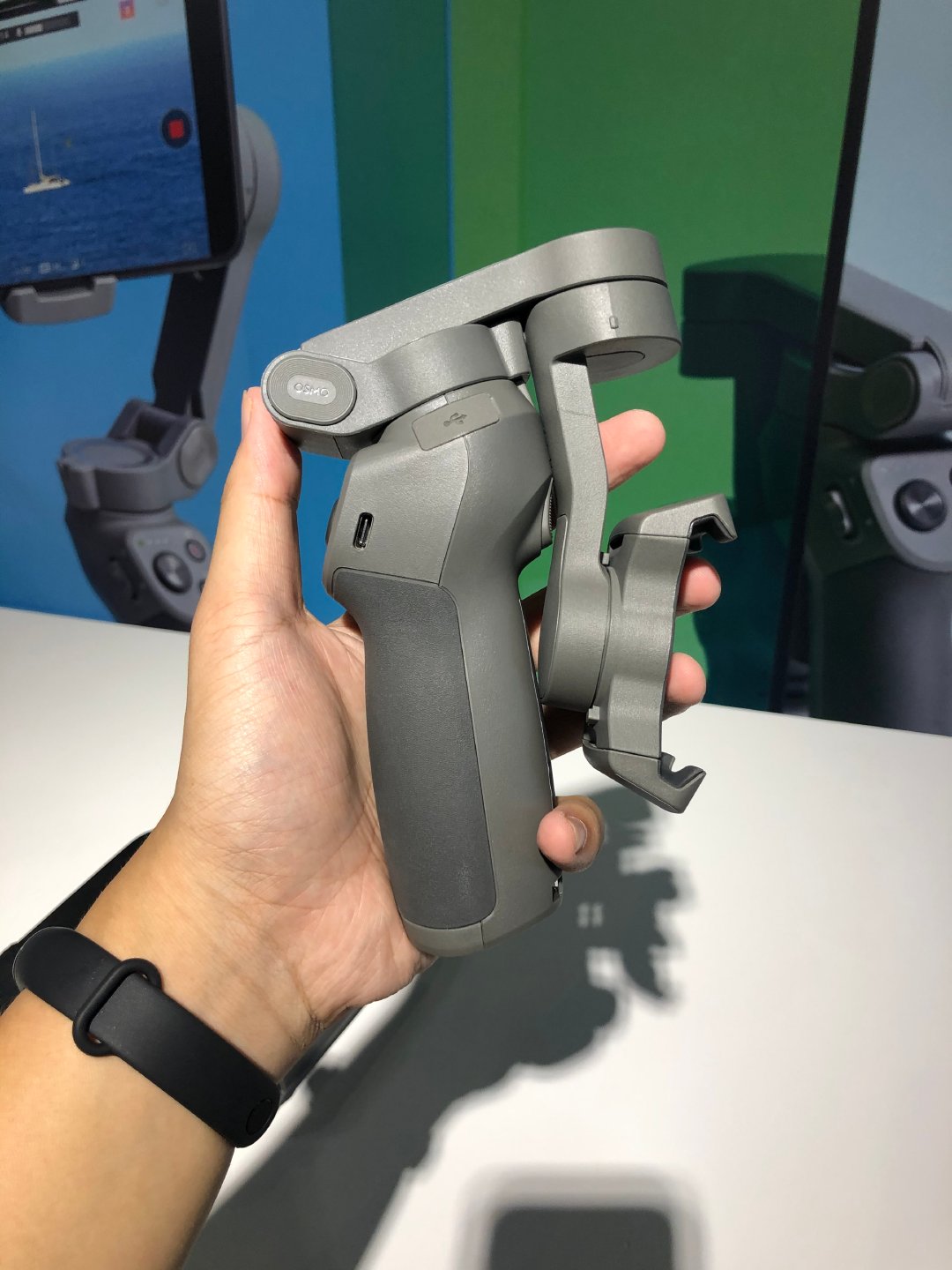 大疆osmomobile3极果君已经拿到手了