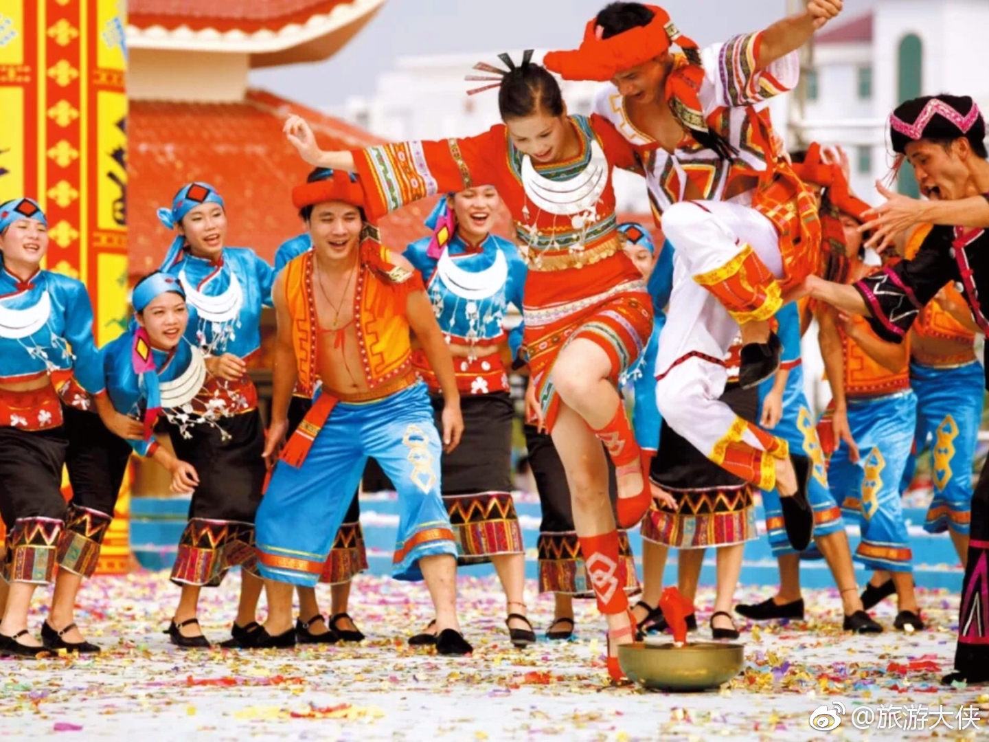 久久不见久久见三月三来海南玩转最炫民族风