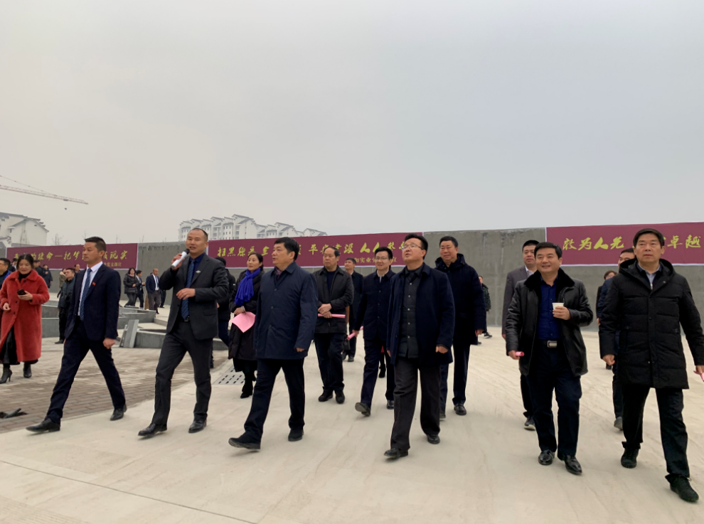 副主任袁子顺,市人大常委会副主任陈伦宝,市人大常委会秘书长吴少华