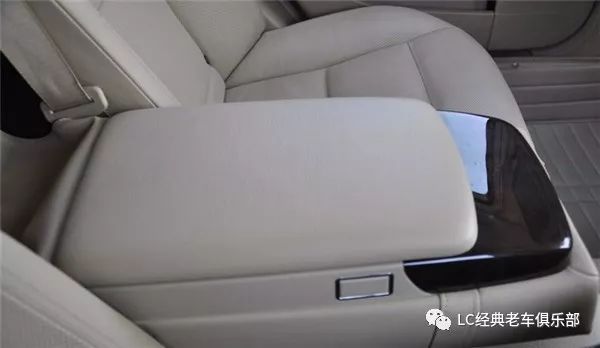 代号W221，细拍大BOSS的奔驰S350 4MATIC ！
