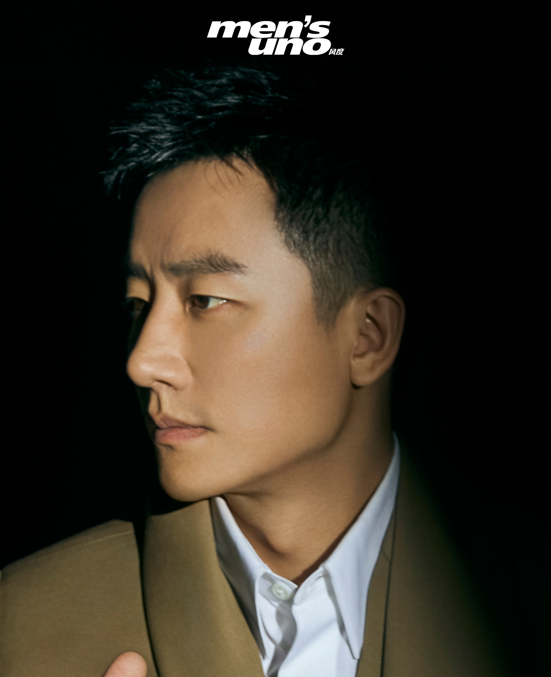 黄轩的微博 登上《风度mens uno》10月号封面