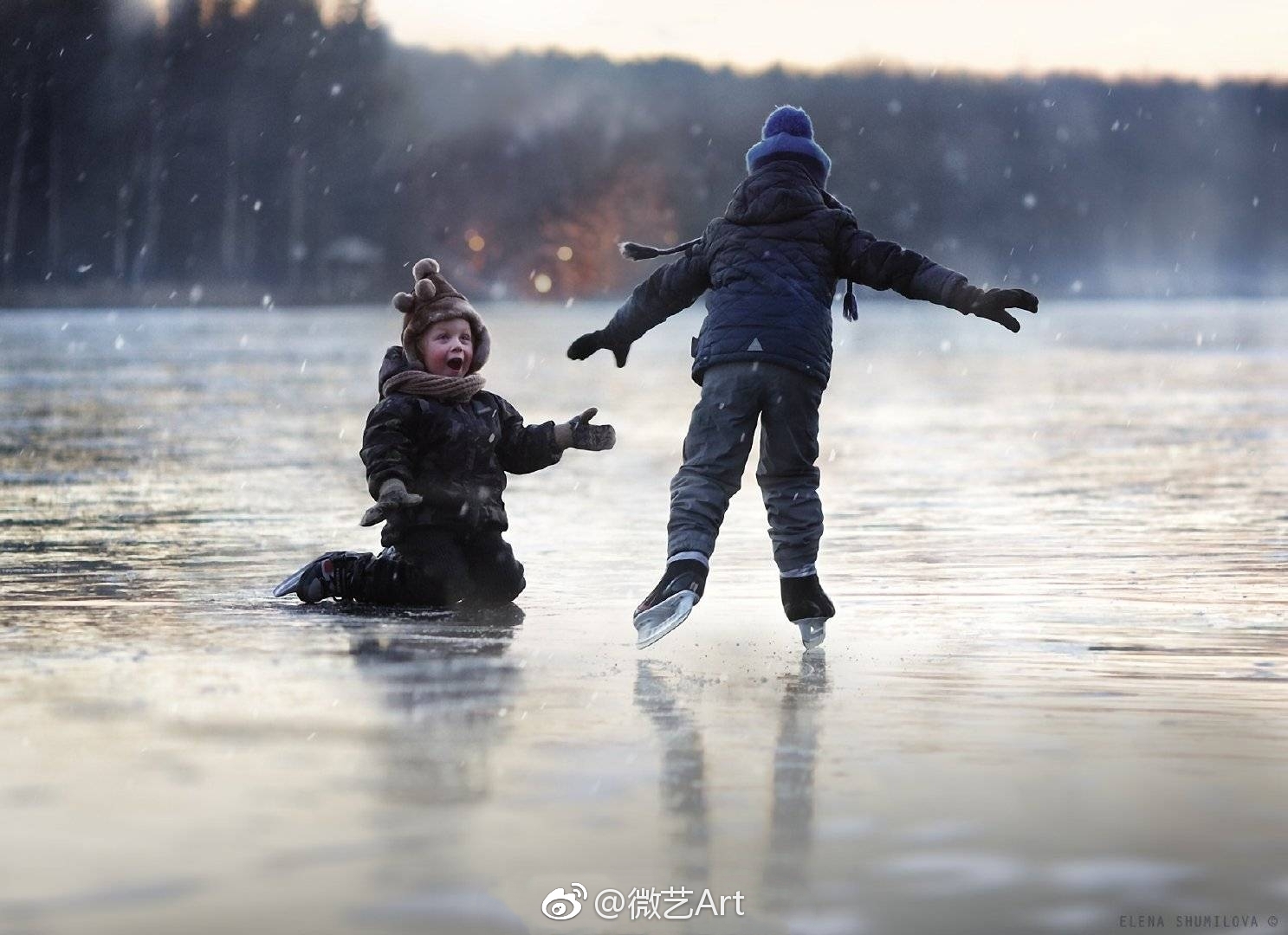融洽相处的温馨瞬间俄罗斯人物摄影艺术家Elena Shumilova命题创作
