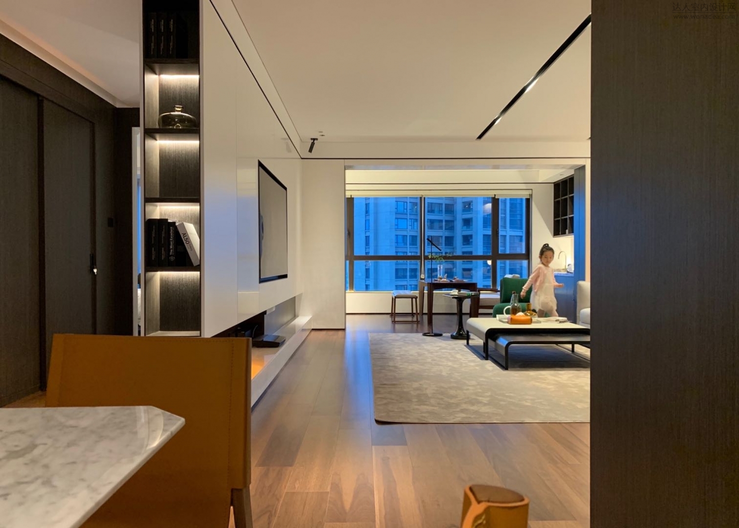 律动的极简主义教科书级别的高级轻奢