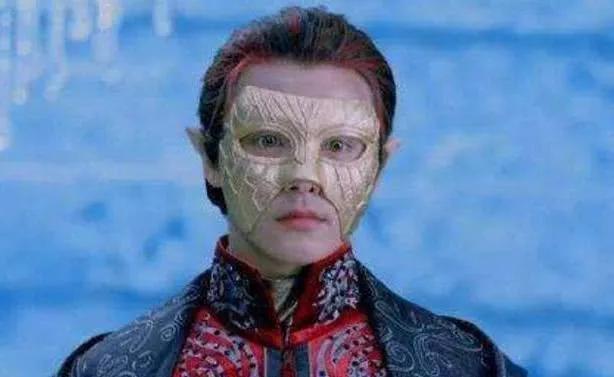 影视剧中戴面具的男明星,朱一龙马天宇,你最喜欢哪一个