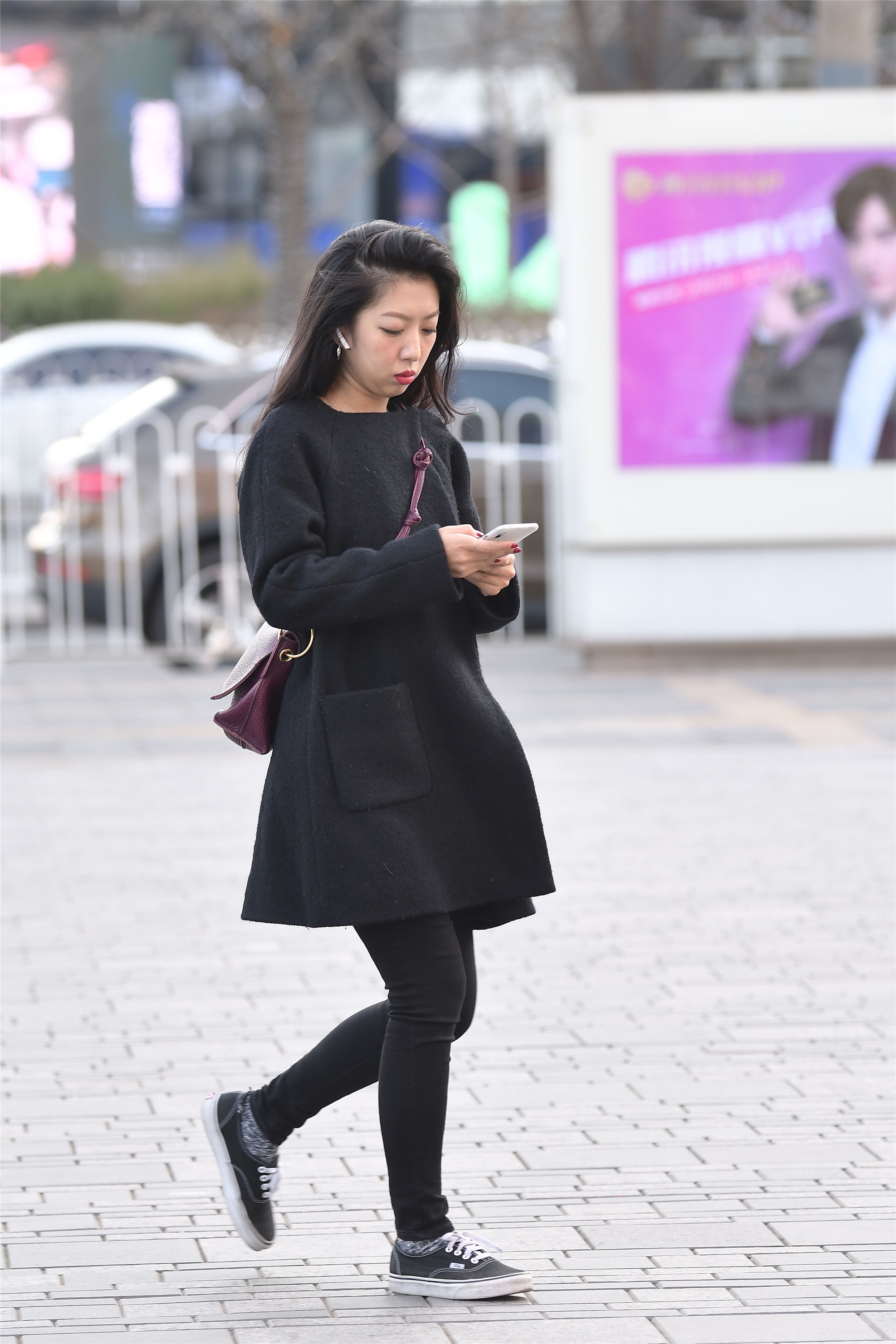 街拍:小巧的女生如何在这个冬天穿搭出自己的风格?