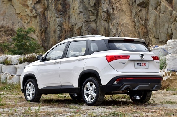 到店实拍宝骏530七座版,究竟是噱头还是真实用?-新浪汽车