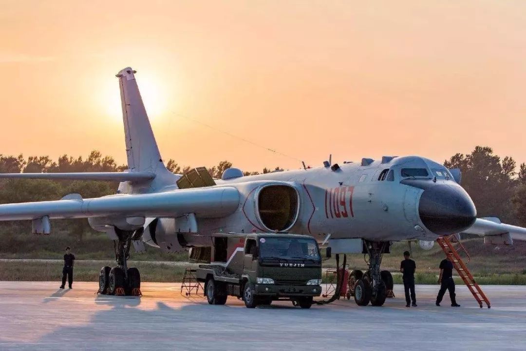 其实在中国!|轰炸机|隐身轰炸机|中国空军_新浪网