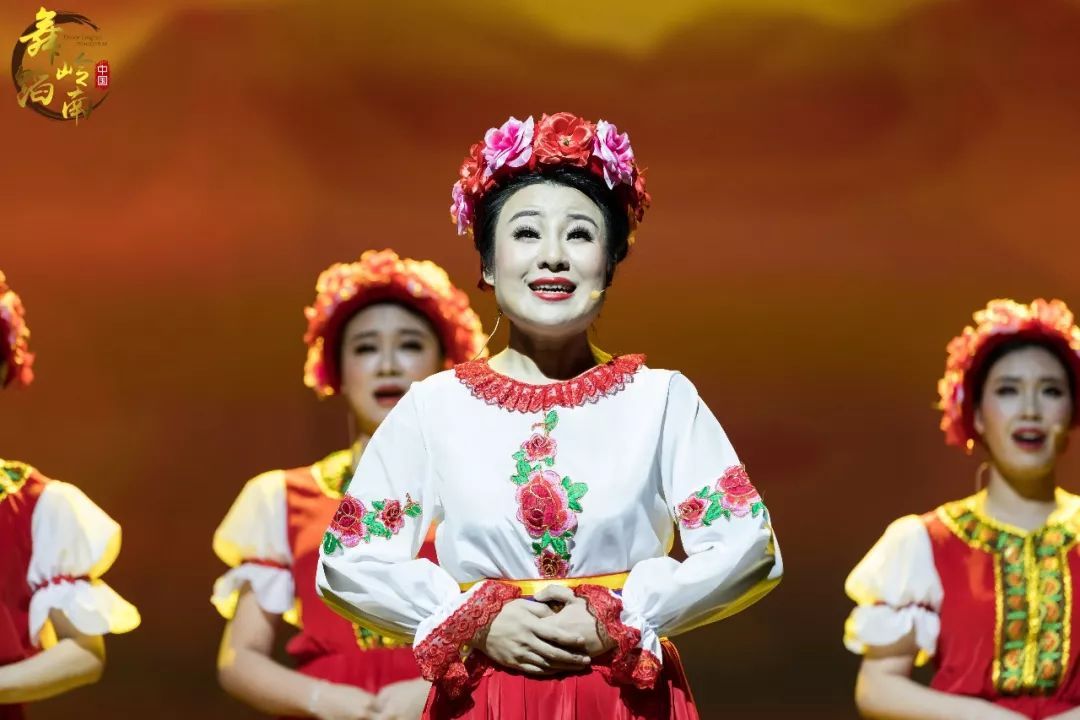 演唱:张 琼,何姣姣,房媛媛,马金蕊领唱:安欣华少女的祈祷(保加利亚