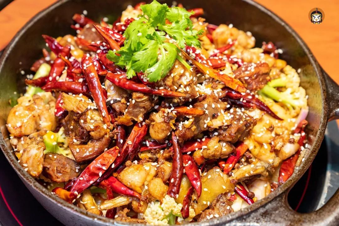 五行缺肉?这份料多到犯规的牛腩牛杂煲,人均66保证吃到扶墙出!