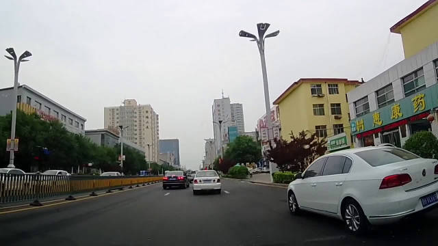 黑色京A牌照多见吗?这辆车很多人都不认识,全