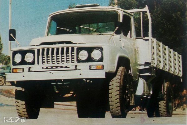 满满的回忆,还记得那些年全国各地的东风卡车吗?