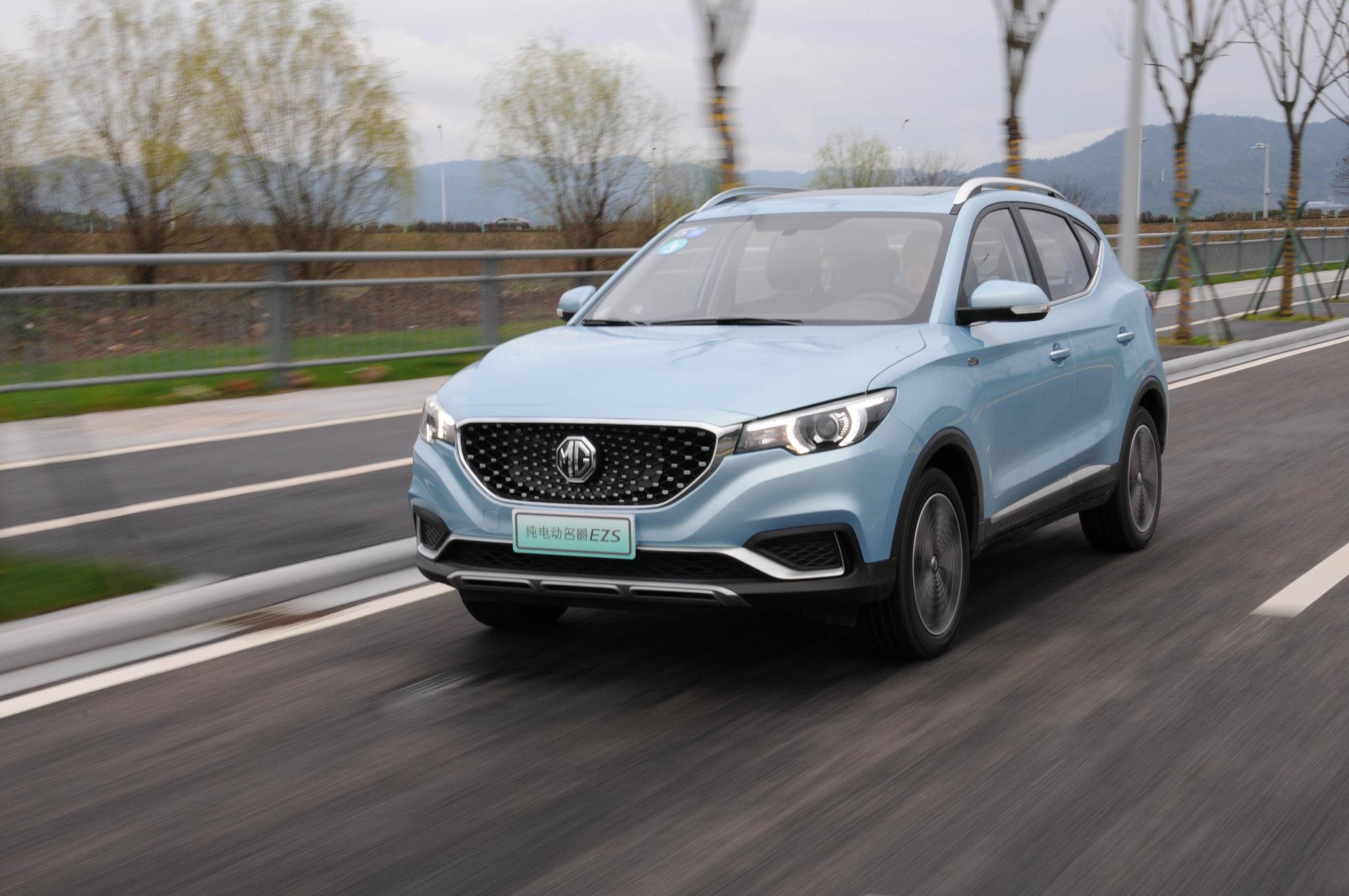 050kmh加速28秒试驾电动小钢炮名爵ezs