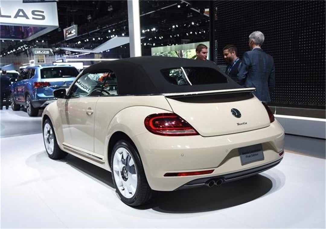 大众敞篷车又要火,外形酷似宝马mini,配12.t不足19万