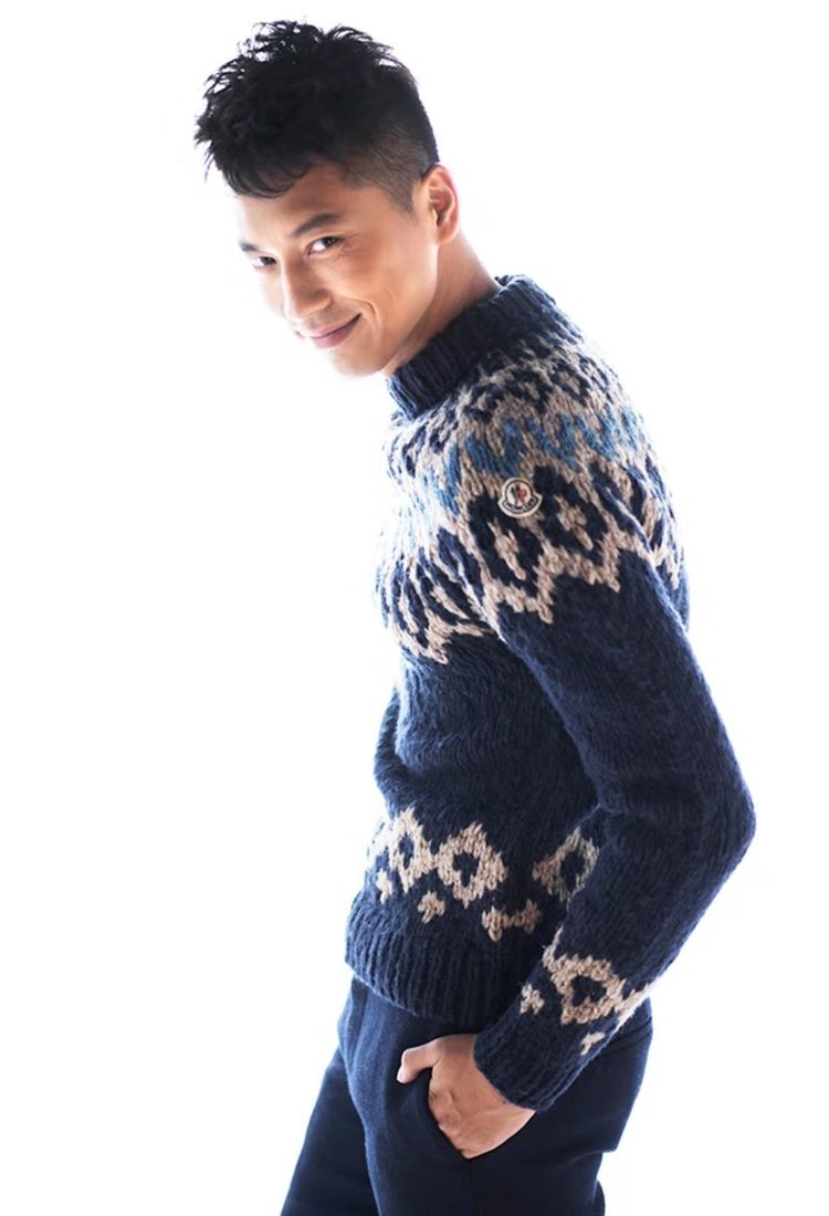 2006年,在《金婚》中饰演佟思博.