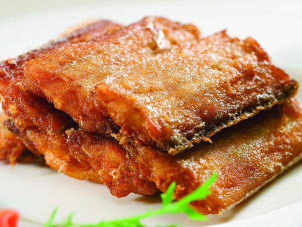 学会这做法,带鱼又香又酥脆