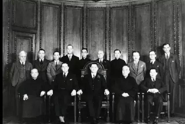 严仁美:近代名媛,曾被日本军官死缠烂打,如今102岁,幸福美满|仁美|严仁美|日本人_新浪新闻