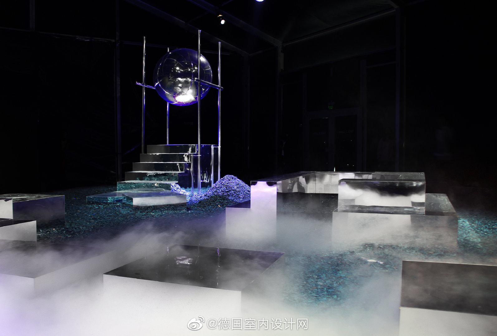 大犬空间研究社丨上海时装周秀场空间设计与空间表演|空间设计|研究社|上海时装周_新浪新闻