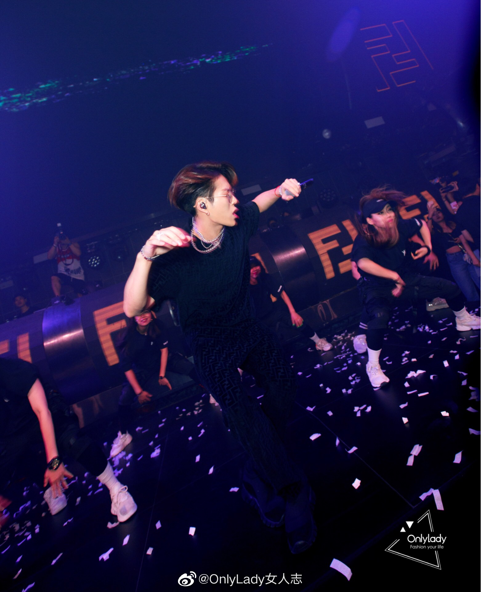 fendi f is for.fun时尚音乐派对@王嘉尔 现场表演美图来啦