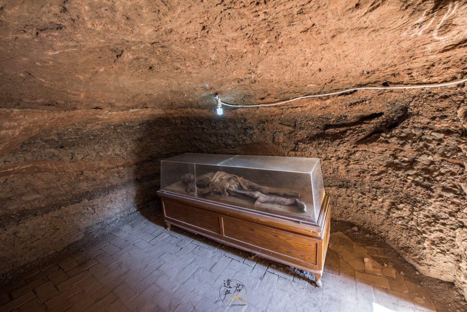 吐鲁番阿斯塔纳古墓群