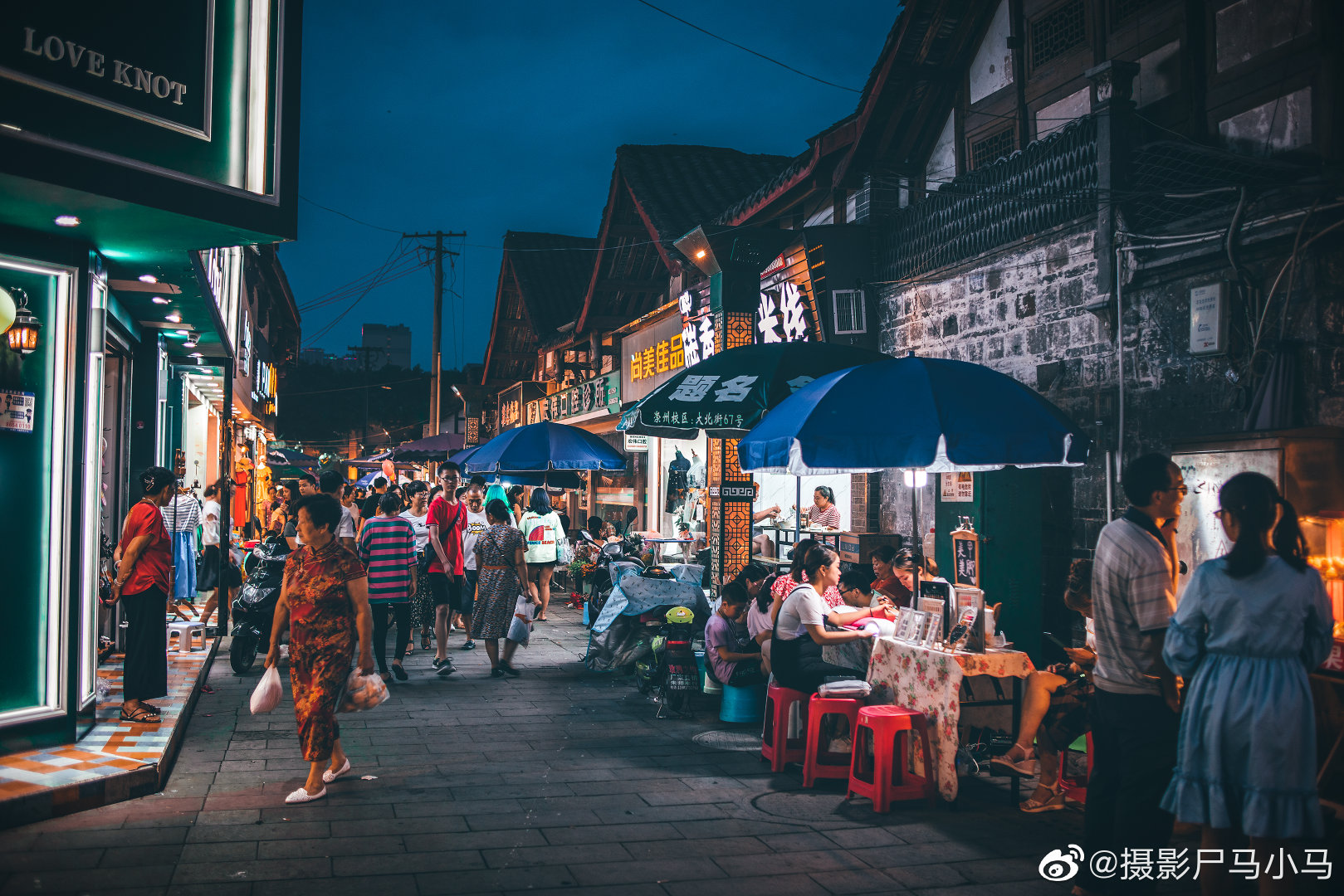 丨大概是戌时到亥时的人间成都,街巷之间是满满的生活气息|戌时|亥时