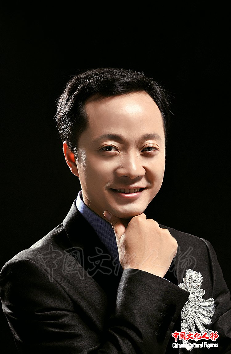 中国-东盟艺术学院客座教授,男高音歌唱家王志昕中国-东盟艺术学院客