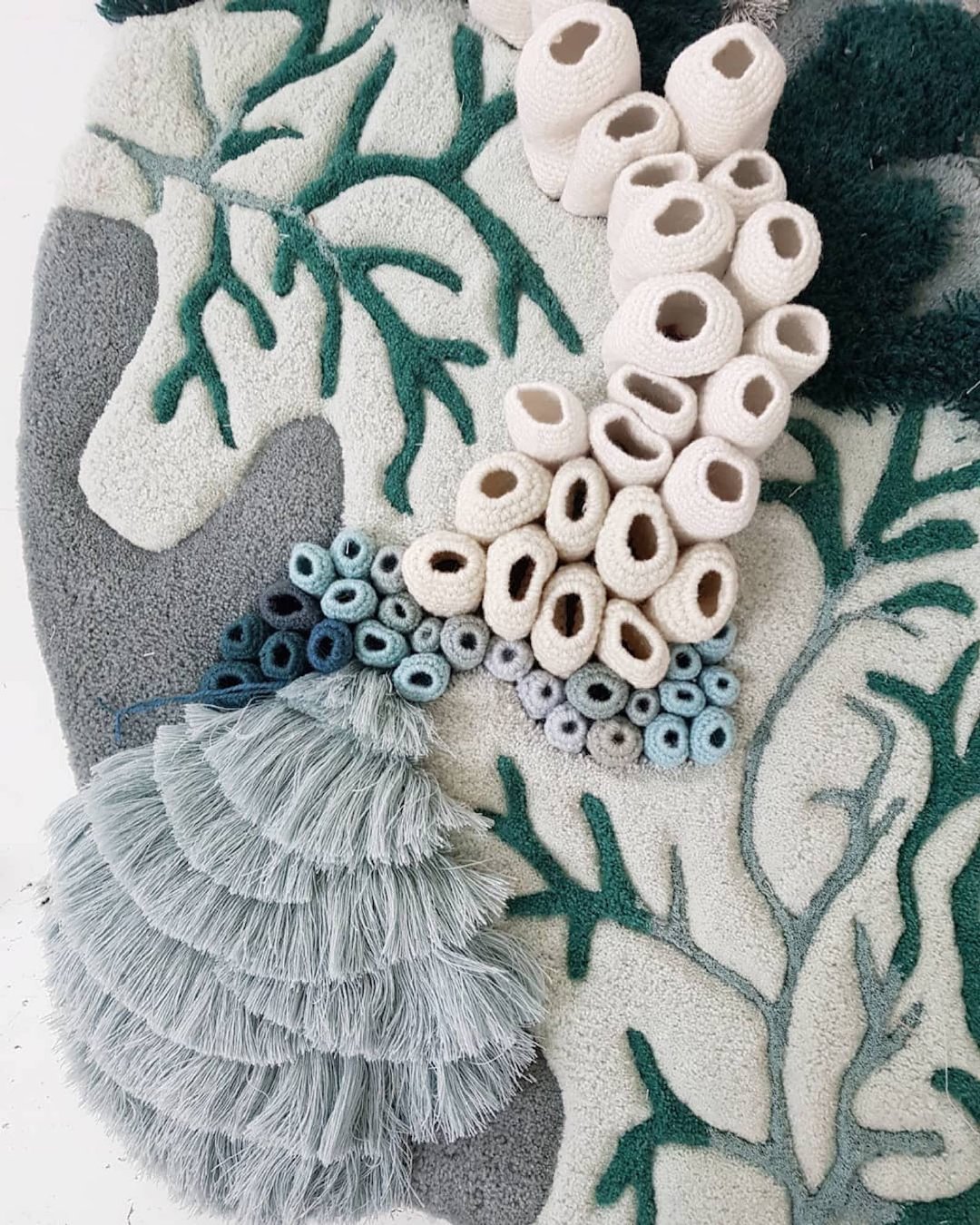 "水下生态系统"挂毯葡萄牙纺织艺术家 vanessa barrago 用回收的