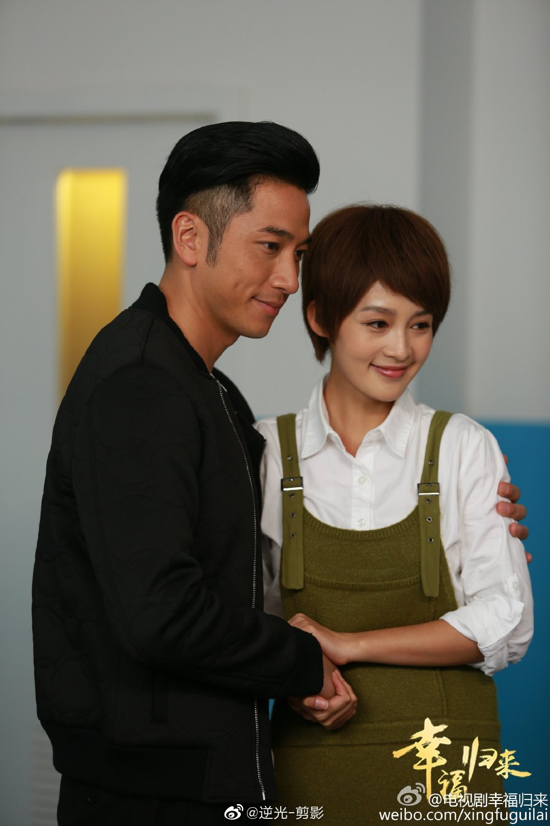 湖南卫视国庆节期间白天播放ron吴卓羲李沁主演的电视剧幸福归来