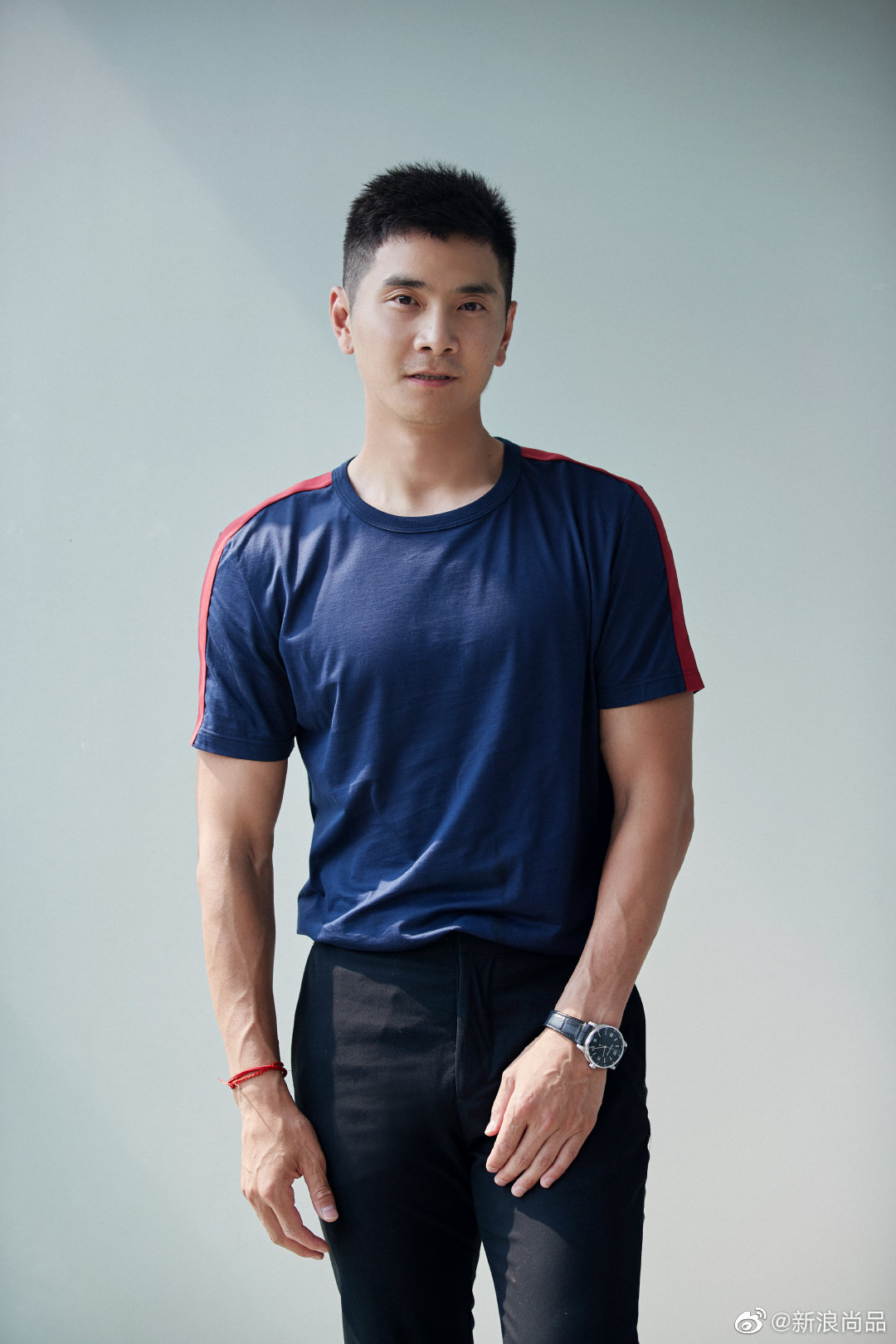 薯片塞进了嘴里……不要再为自己的懒惰找借口了,本期奥运冠军@邢傲伟