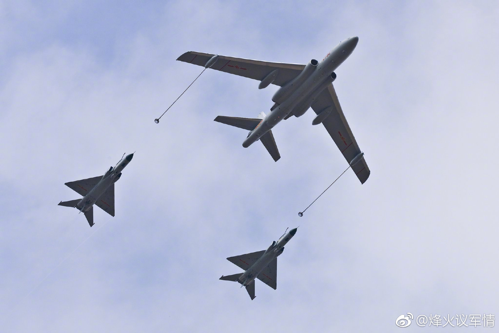 中国空军轰油-6空中加油机 by 鼎盛-eos5