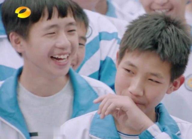 《少年说》:00后"校草"当众表白