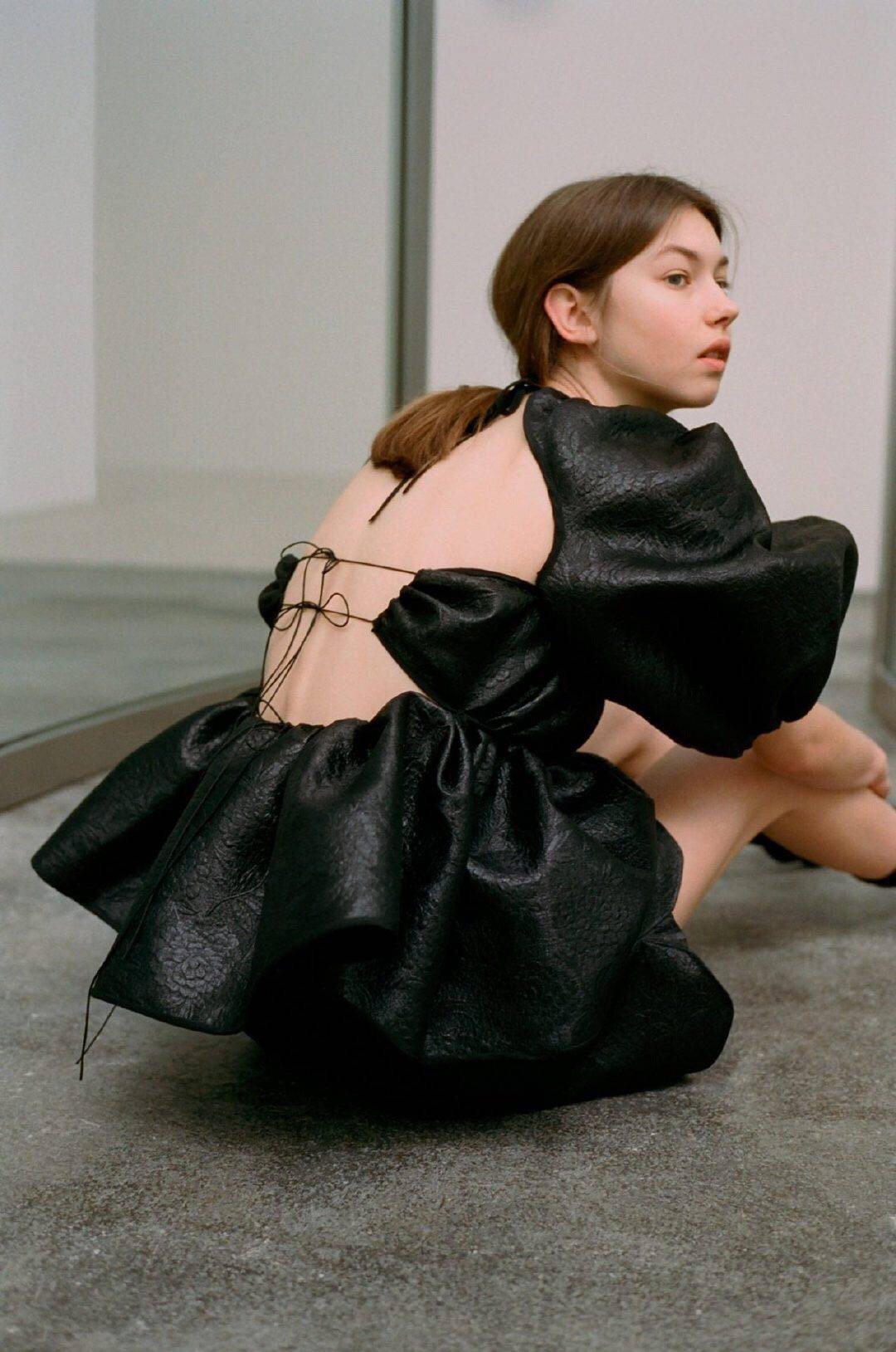 cecilie bahnsen fall winter 2018 cecilie的版型和系带设计真的仙