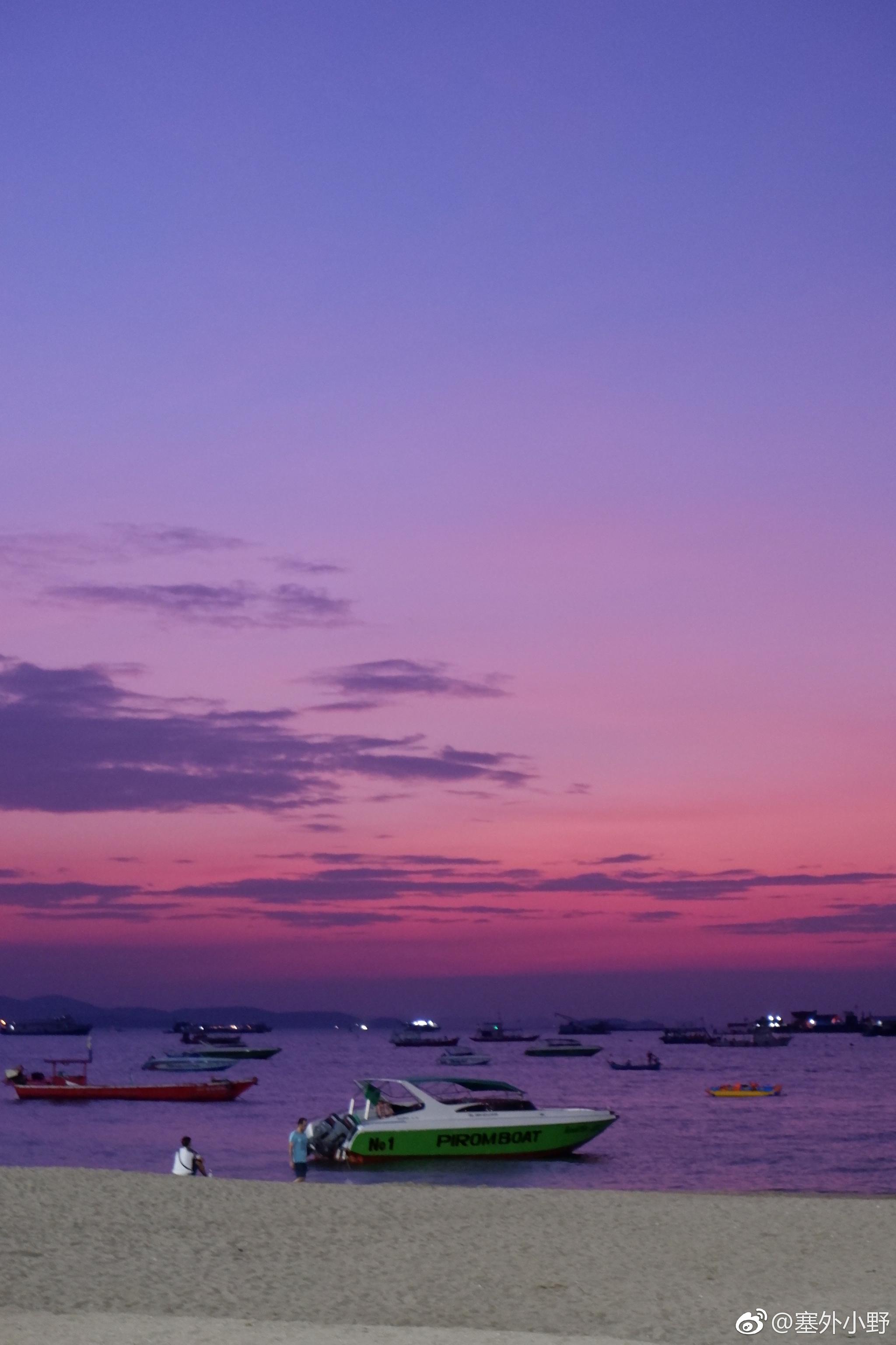 芭提雅不只有红灯区,海滩的粉色日落才是最令人期待的风景
