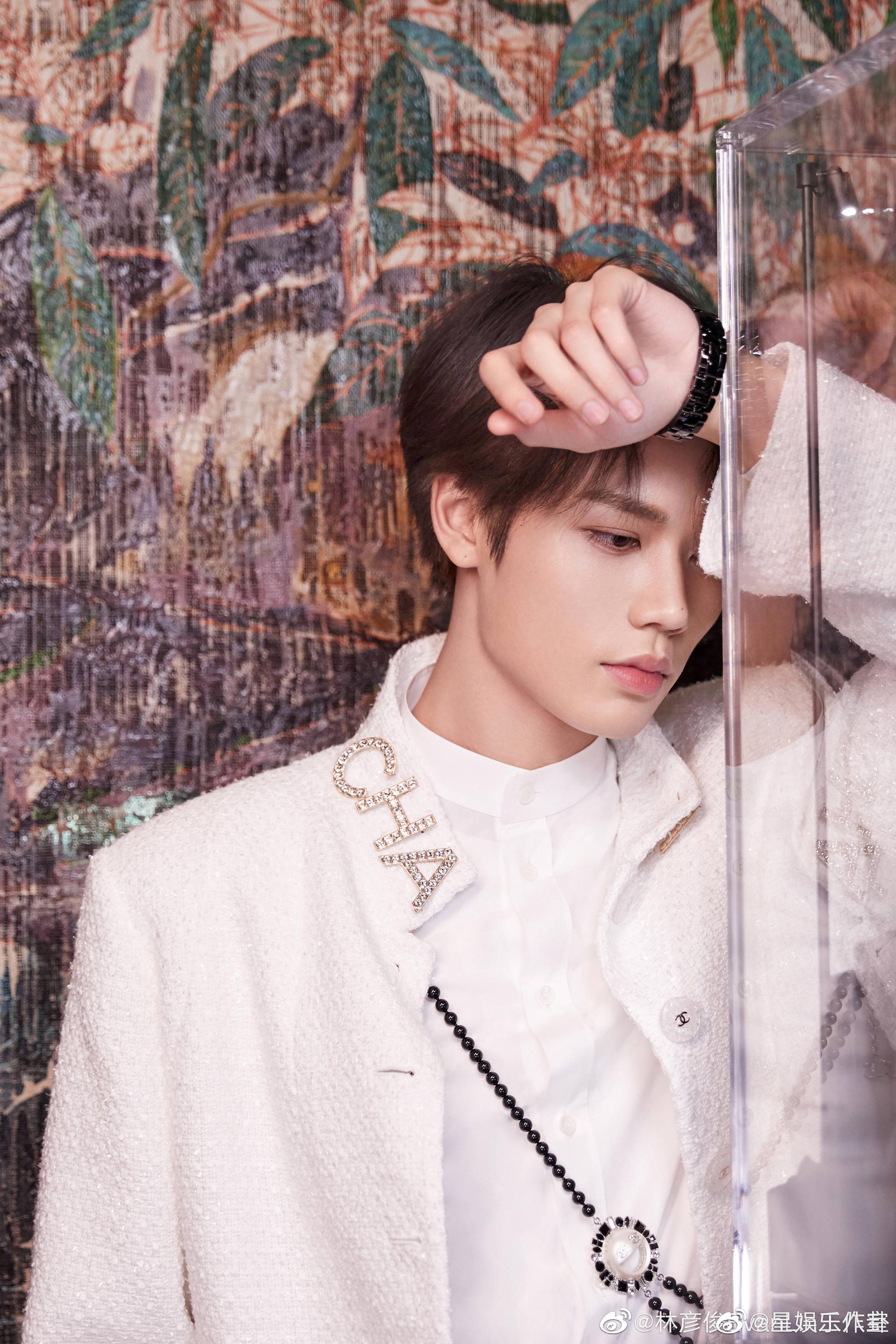 林彦俊工作室释出品牌活动大片