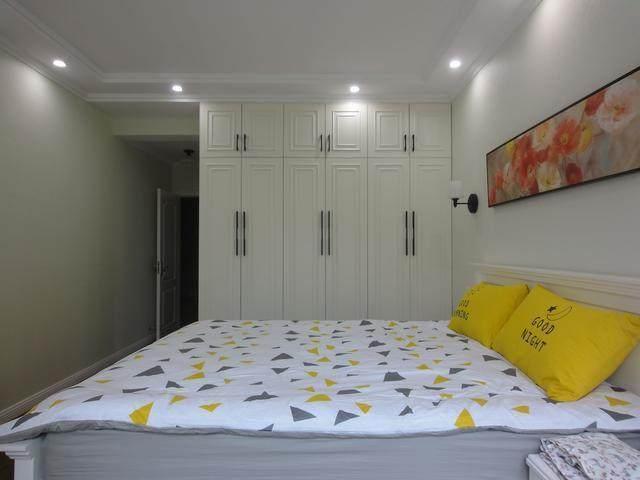 晒晒我人生中的第一套房子,朋友们都说效果很不赖,尤其是卧室!