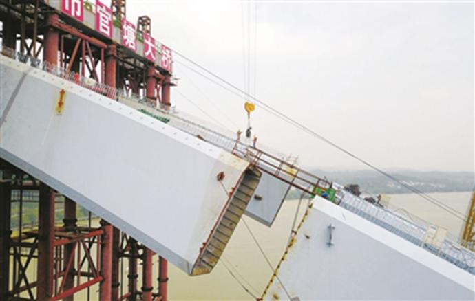 世界第一大有推力钢箱拱桥中国造