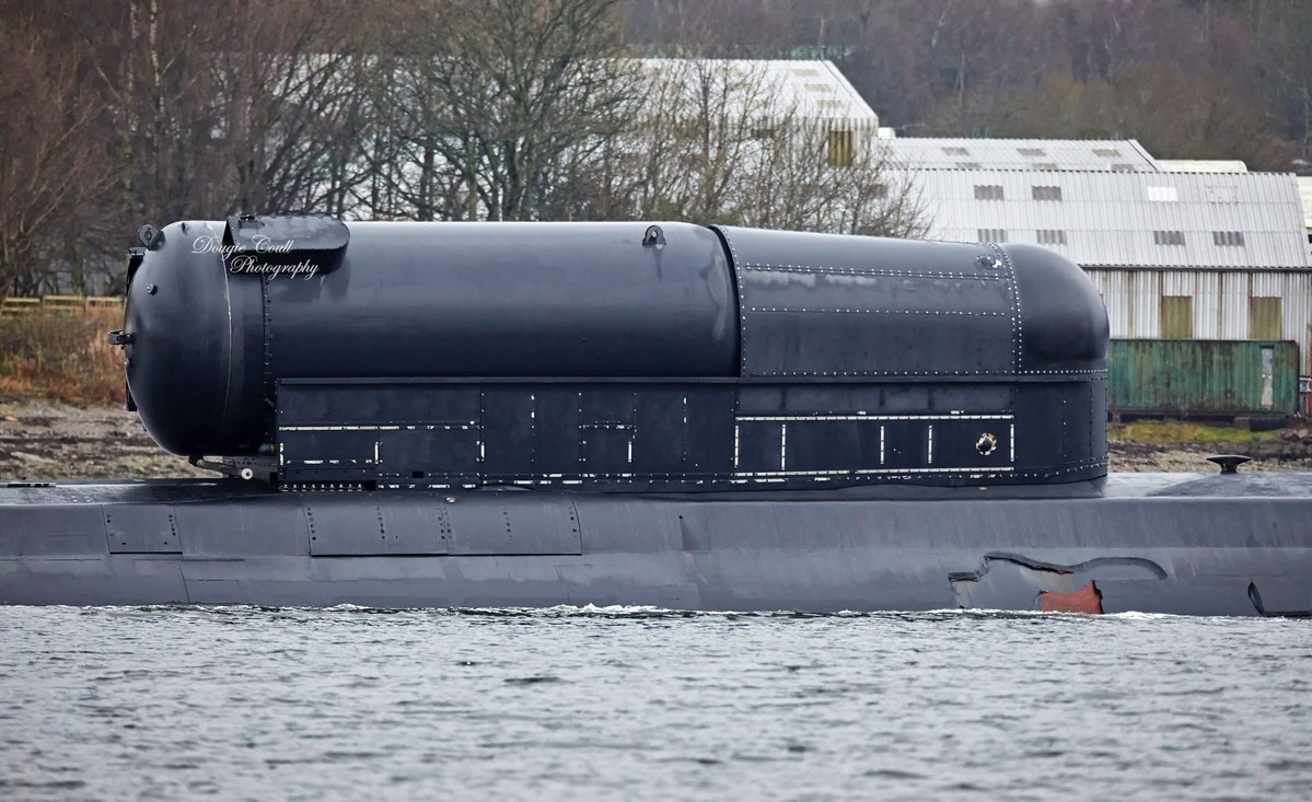 英国V级潜艇图片
