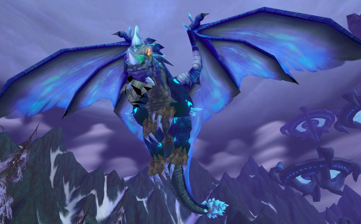 首先,艾萨拉的蓝龙野外boss是必掉的,但是现阶段没开相关内容,要等到