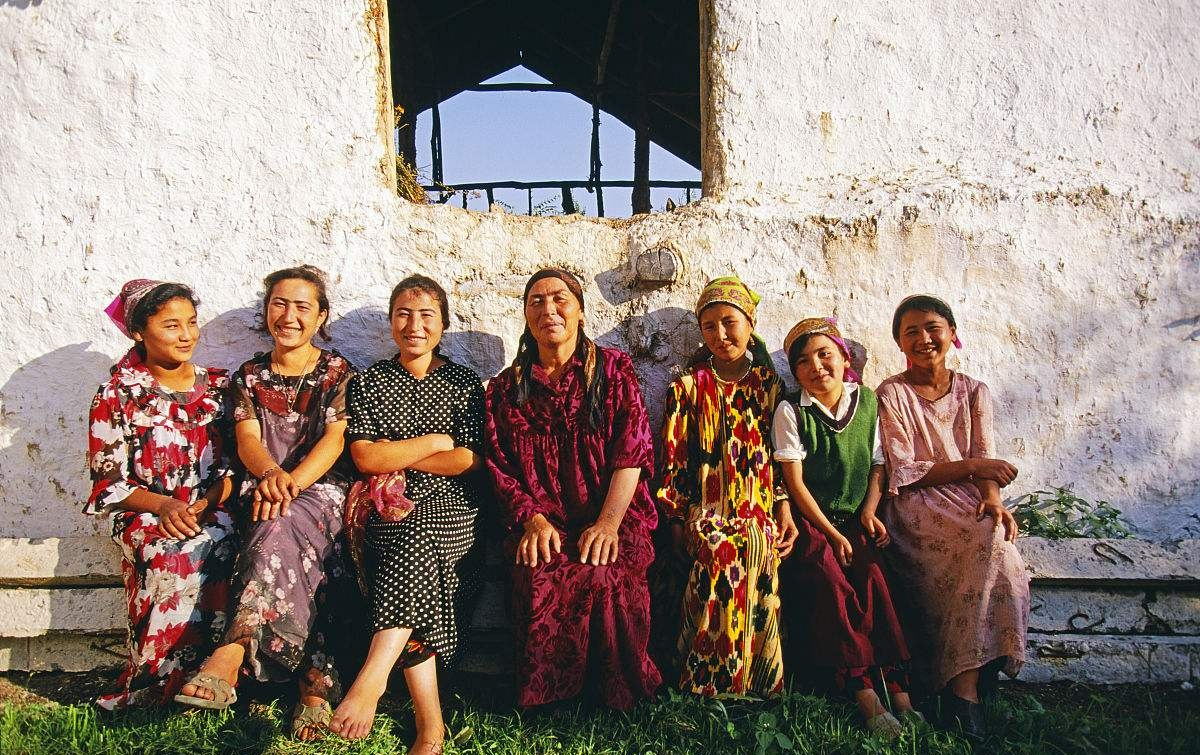 中亚最穷国家却是真正的李白出生地全国领土都曾属于中国